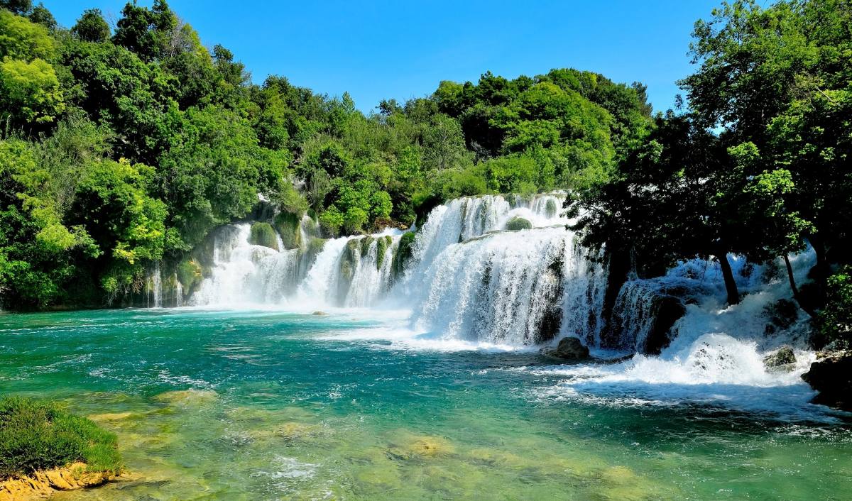Foto: Kroatien Urlaub: Manojlovac Wasserfall im Krka Nationalpark